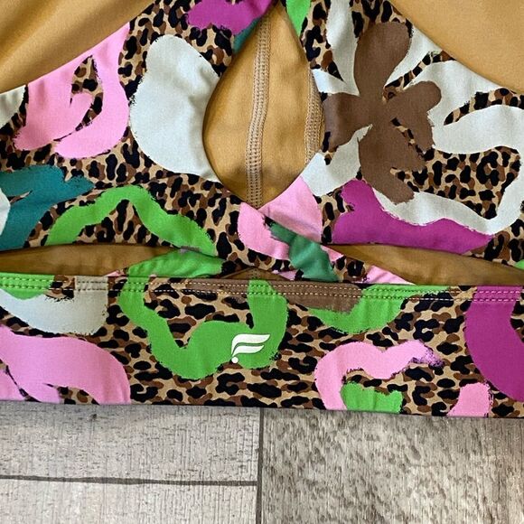 Fabletics No-Bounce High Impact Sports Bra - Picture 5 of 6